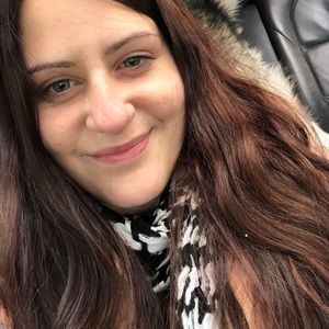 Meet your Posher, Erica